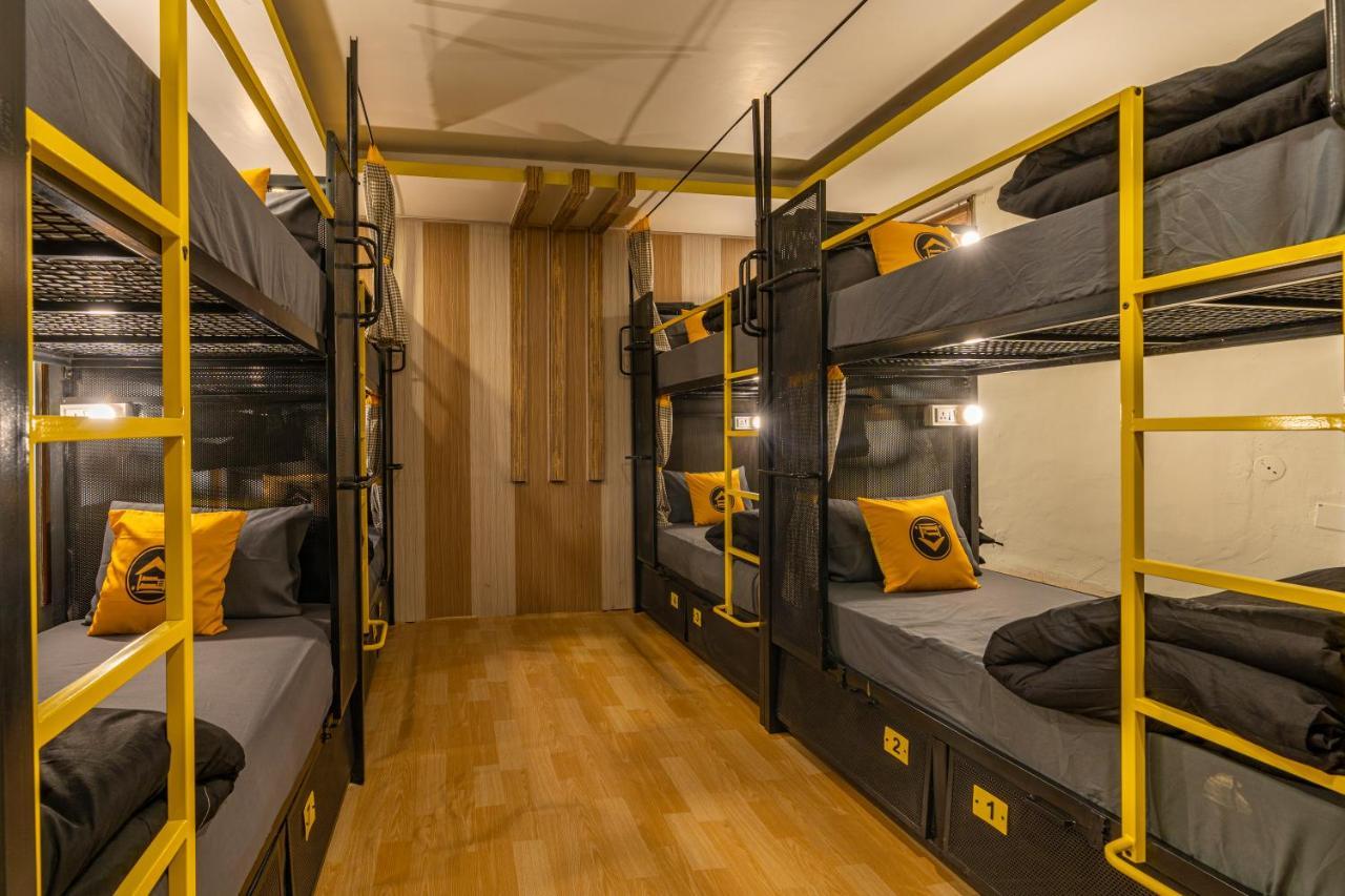 The Hosteller Mcleodganj, Mall Road МакЛеод Ганж Екстериор снимка