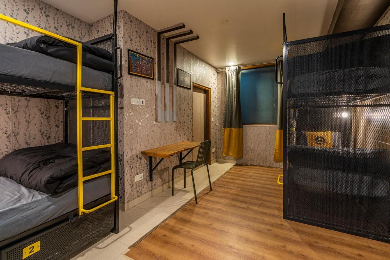 The Hosteller Mcleodganj, Mall Road МакЛеод Ганж Екстериор снимка