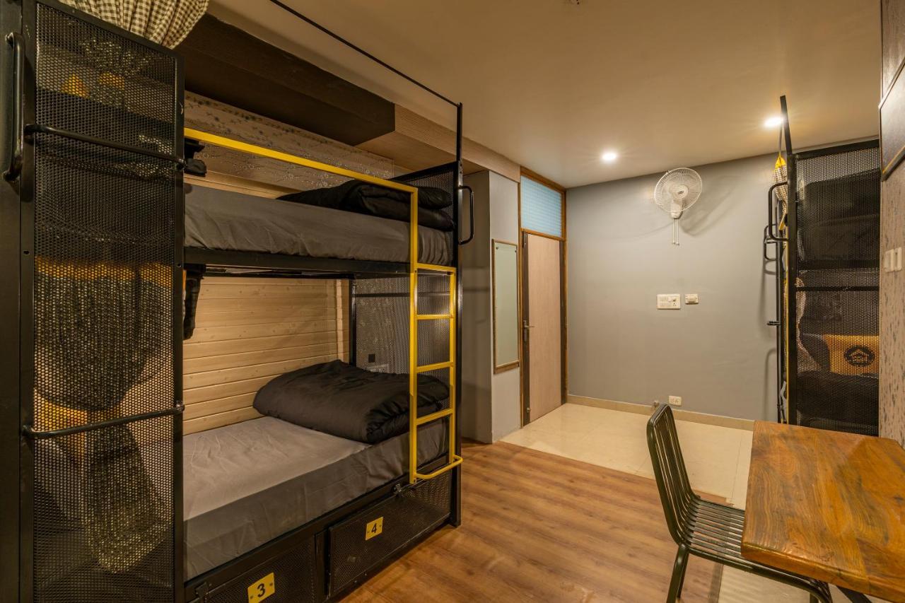 The Hosteller Mcleodganj, Mall Road МакЛеод Ганж Екстериор снимка