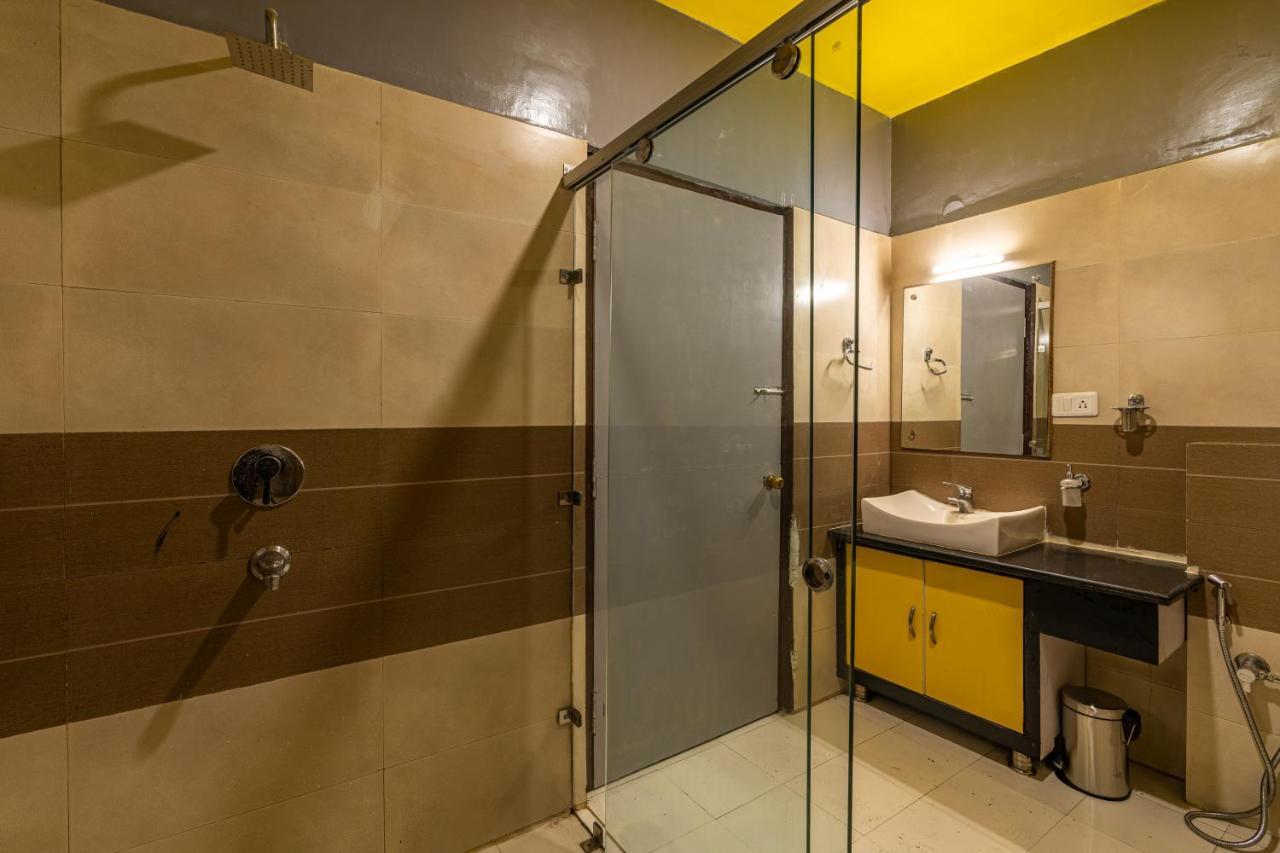 The Hosteller Mcleodganj, Mall Road МакЛеод Ганж Екстериор снимка