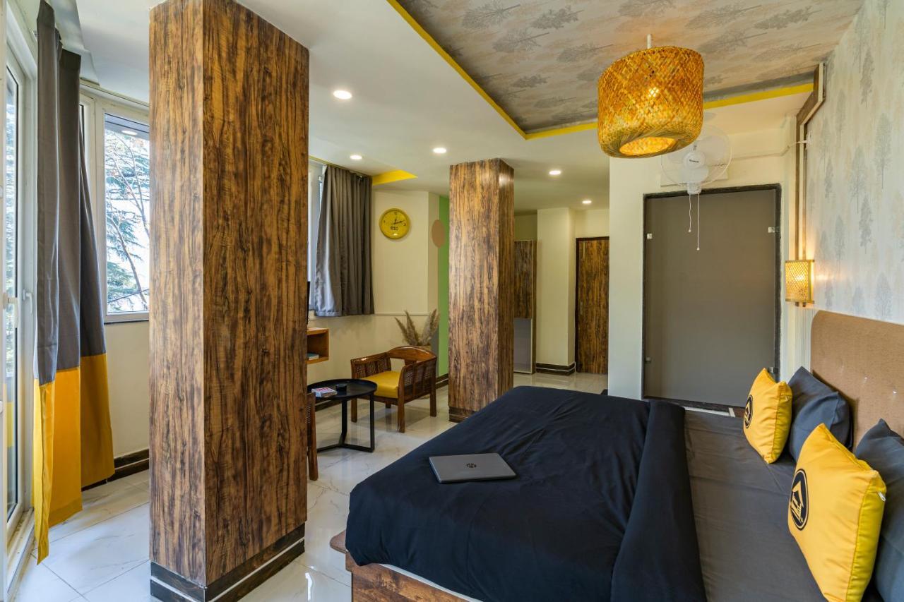 The Hosteller Mcleodganj, Mall Road МакЛеод Ганж Екстериор снимка