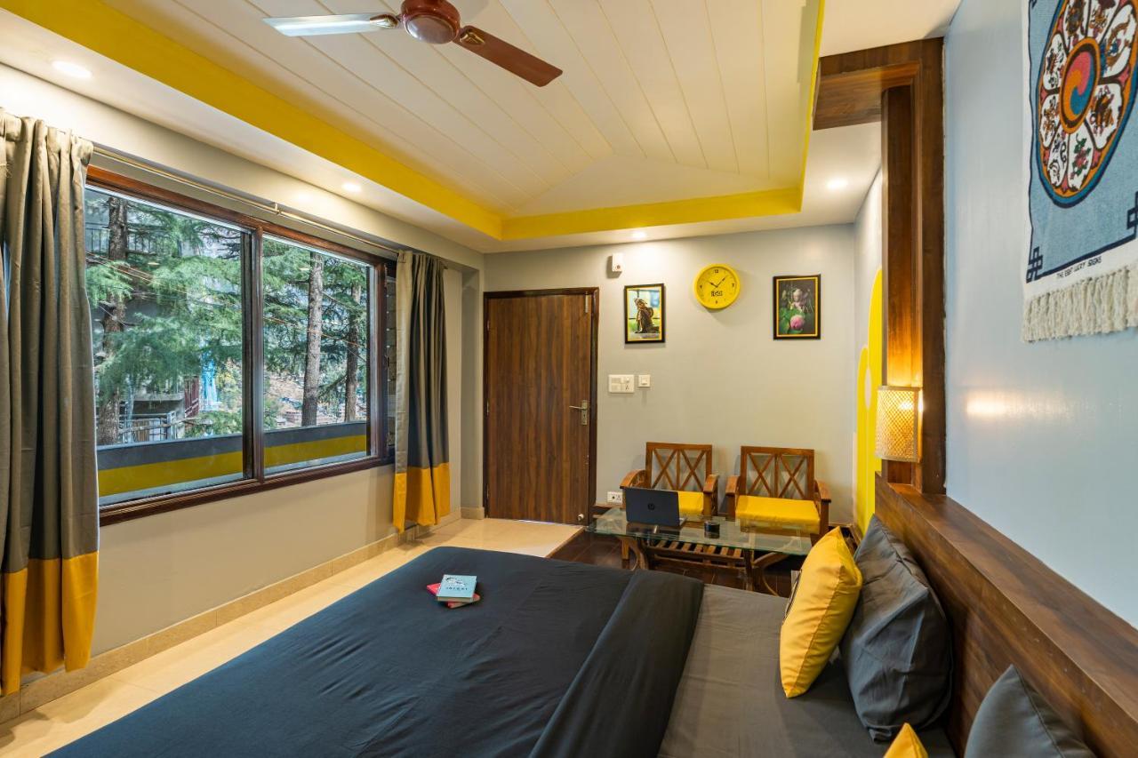 The Hosteller Mcleodganj, Mall Road МакЛеод Ганж Екстериор снимка