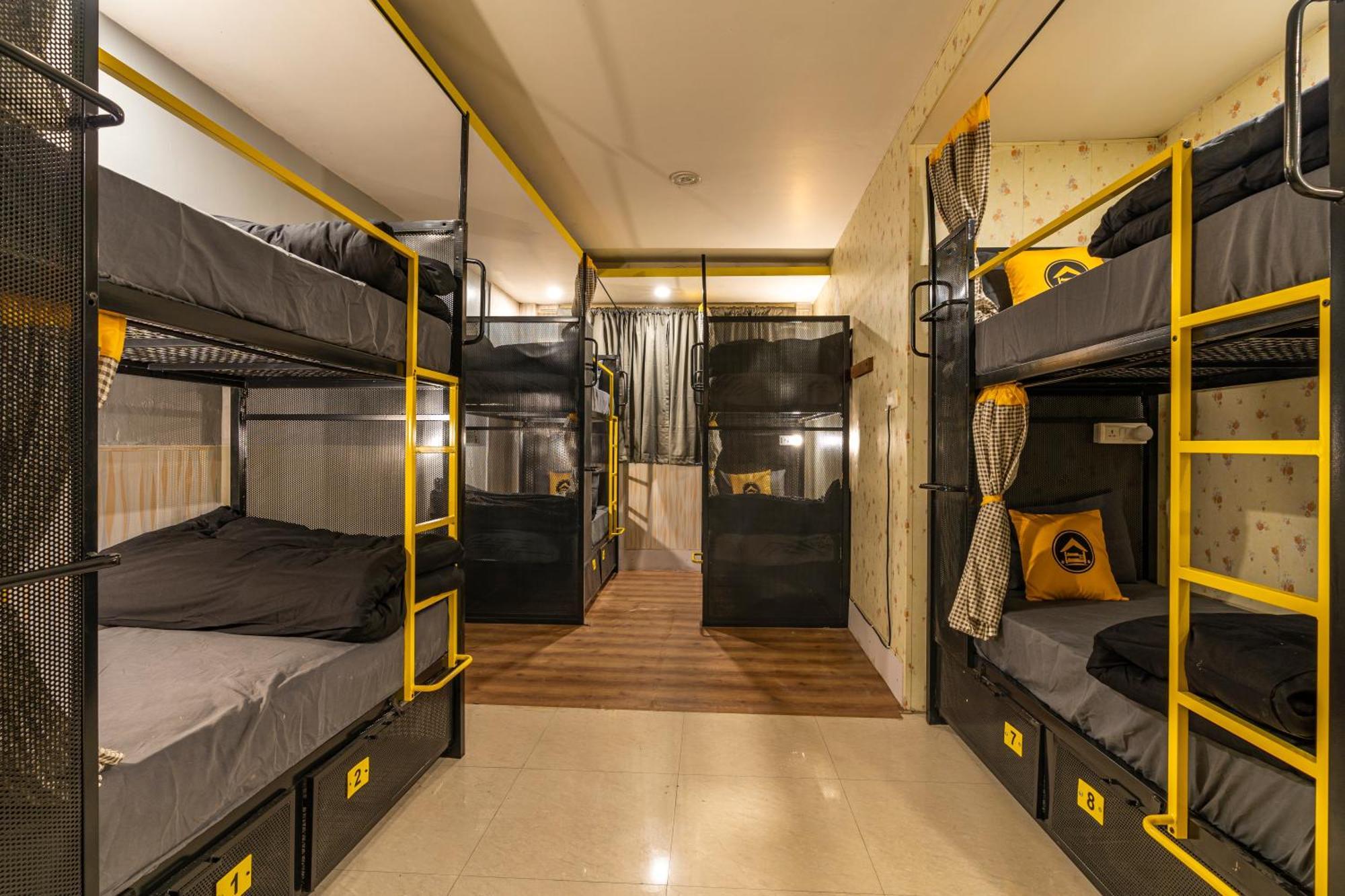 The Hosteller Mcleodganj, Mall Road МакЛеод Ганж Екстериор снимка